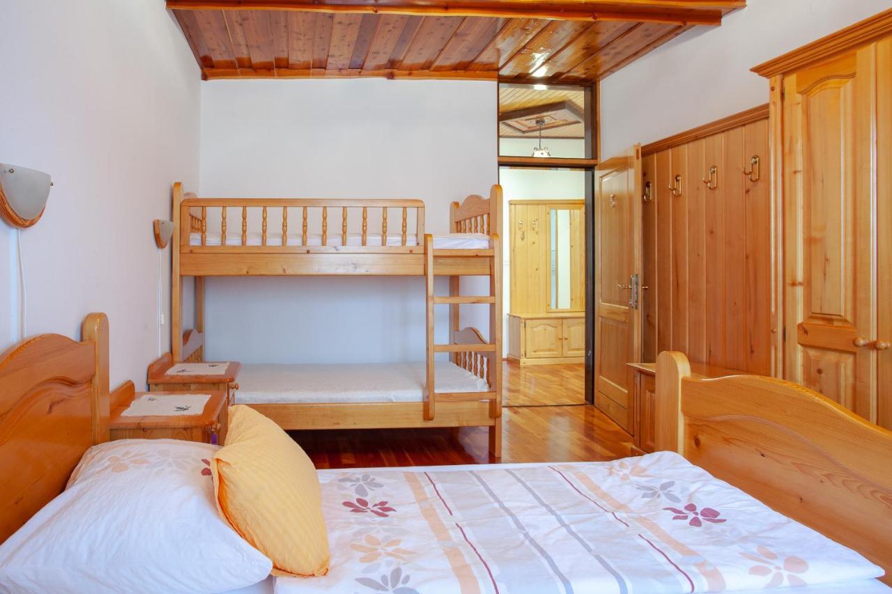 Farmstay&Glamping Visocnik Ljubno Exteriér fotografie
